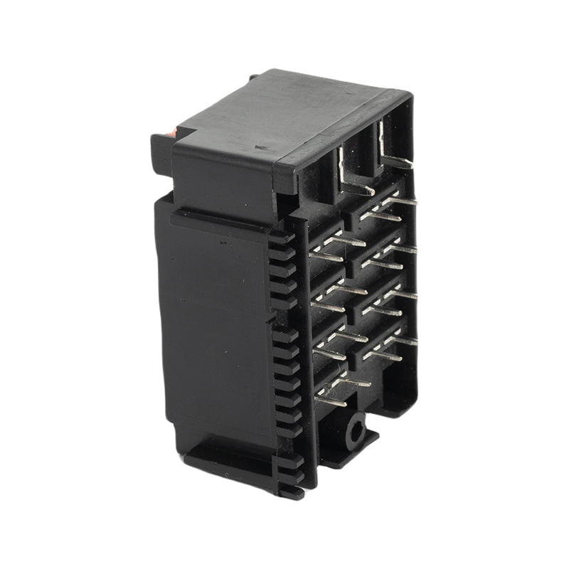 ISO16 Pin Vertical Socket With Fuse