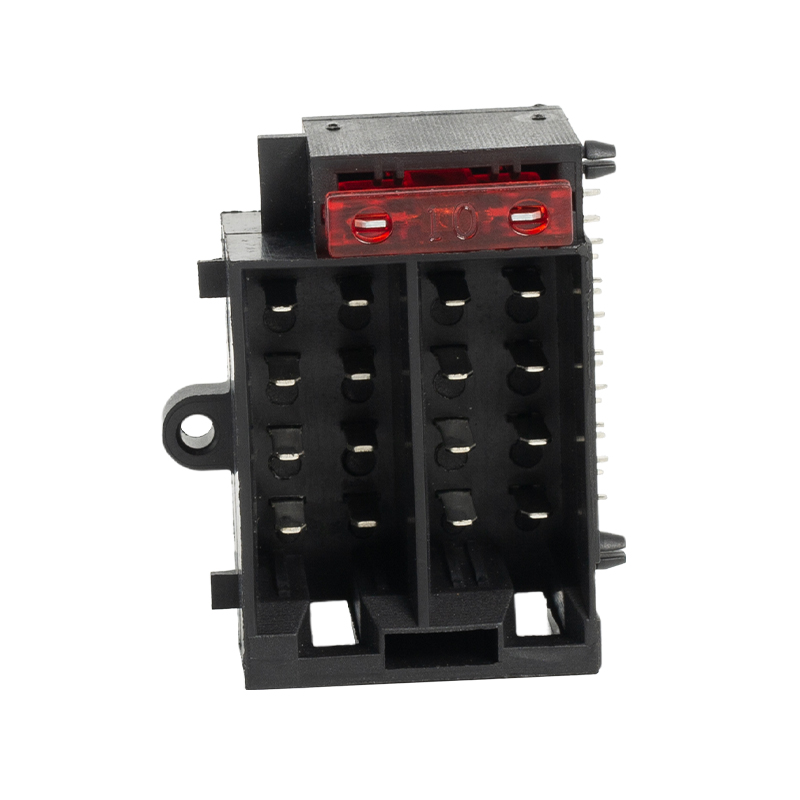 ISO16 Pin Horizontal Socket With Positioning And Fuse