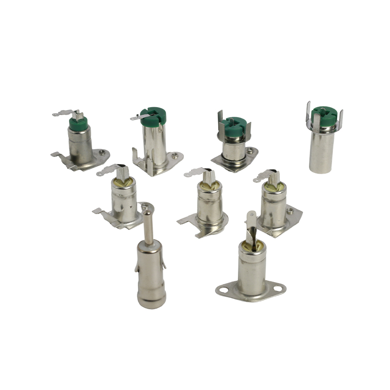 TC04 3-Pin Plug-In Antenna Socket